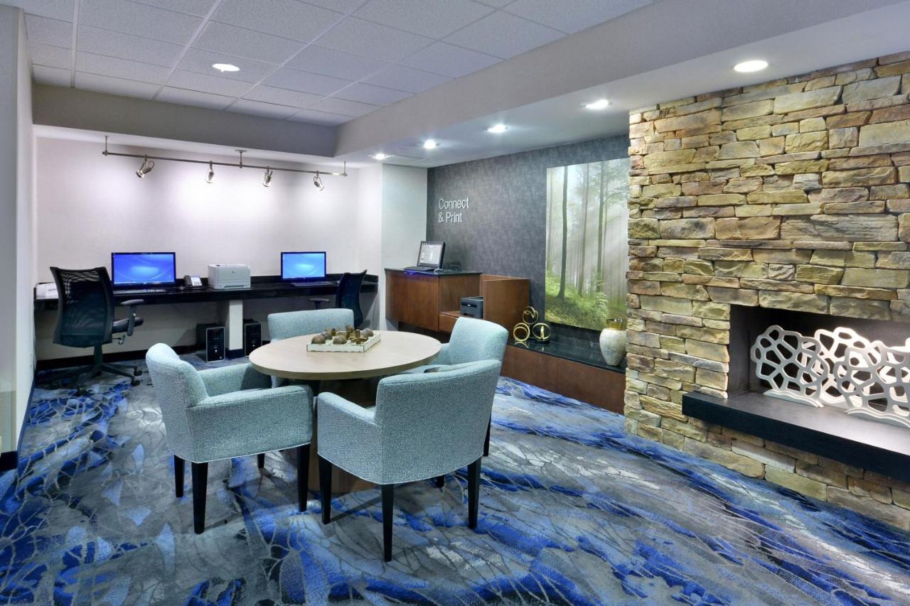 Fairfield Inn & Suites By Marriott Charlottesville North Ngoại thất bức ảnh