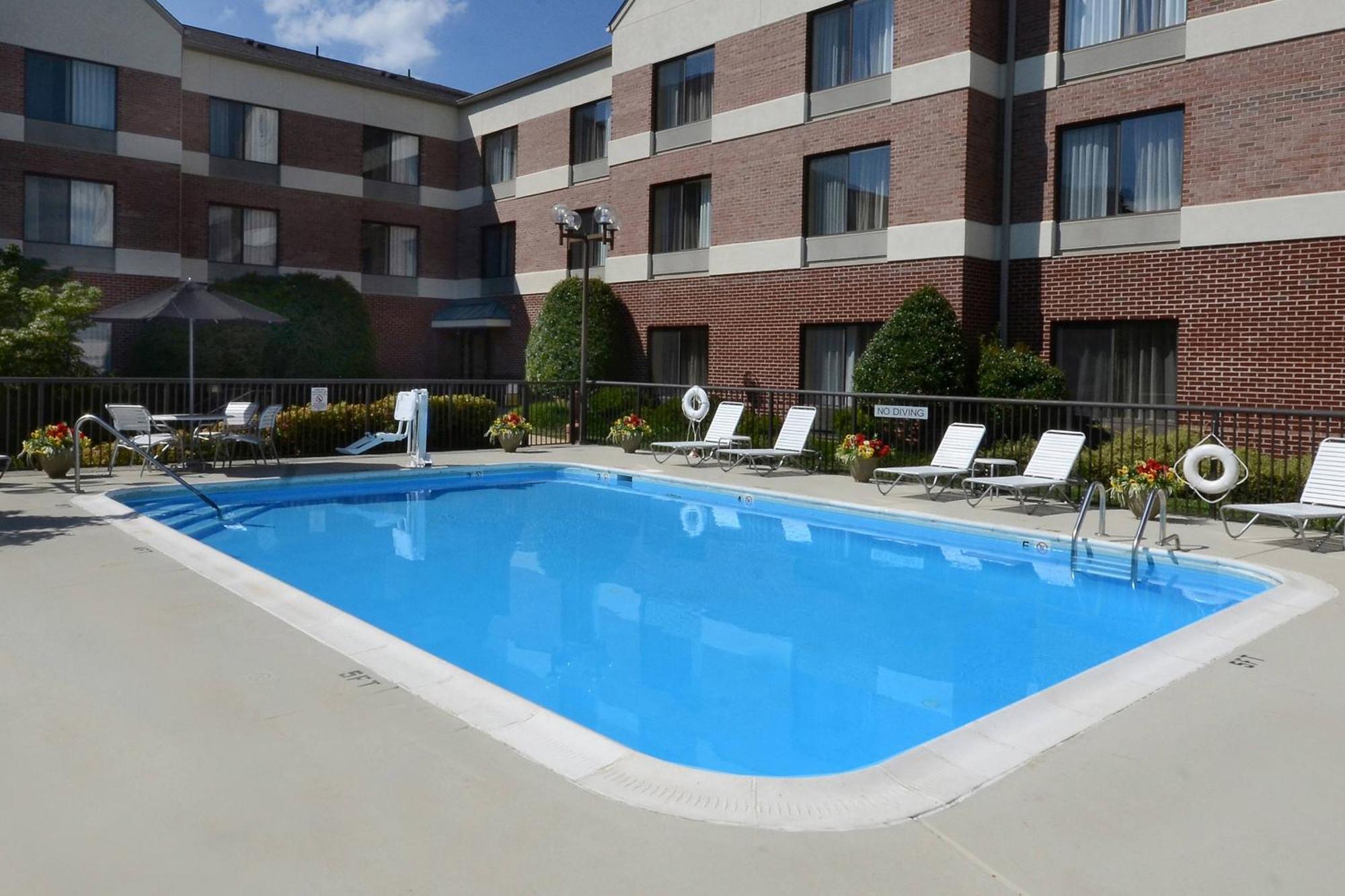 Fairfield Inn & Suites By Marriott Charlottesville North Ngoại thất bức ảnh